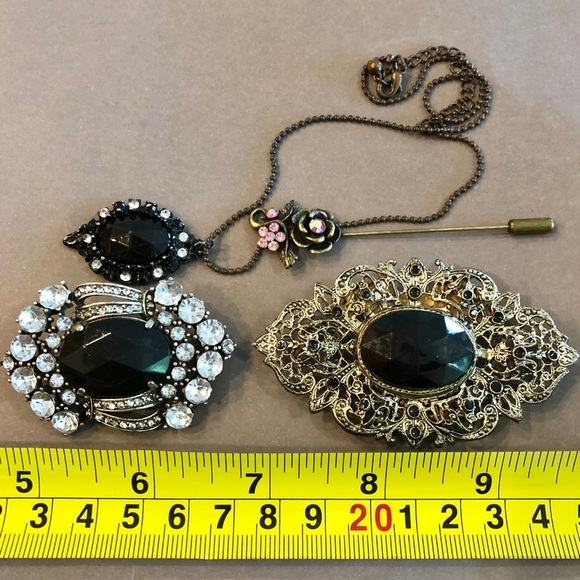 Victorian Style Goth BROOCHE & PENDANT BUNDLE - Picture 6 of 7